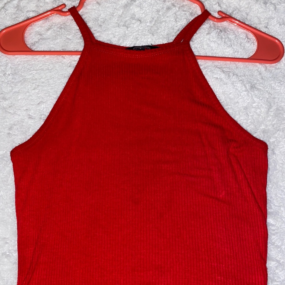 Cropped tank top